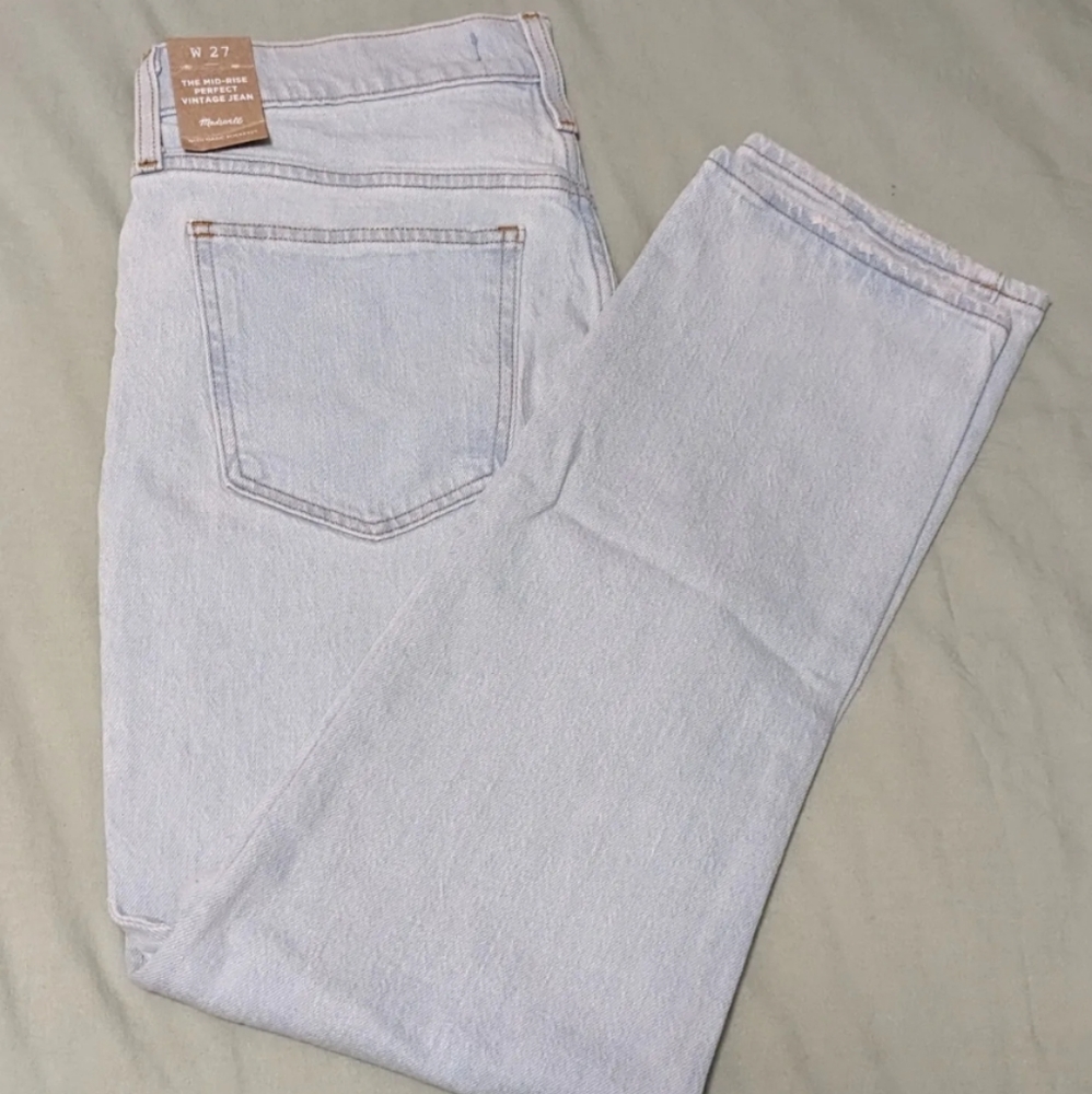 NWT Madewell Mid-rise Perfect Vintage Jean in Fitzgerald Wash  Size 27